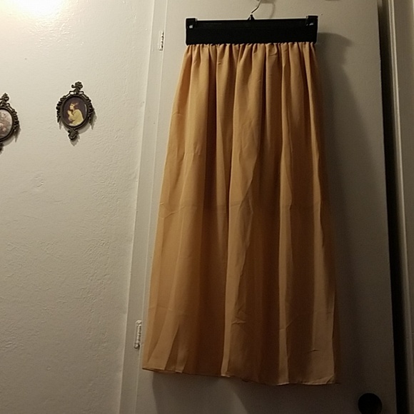 *NEW* 2~TIERED SHEER SKIRT - Picture 1 of 6